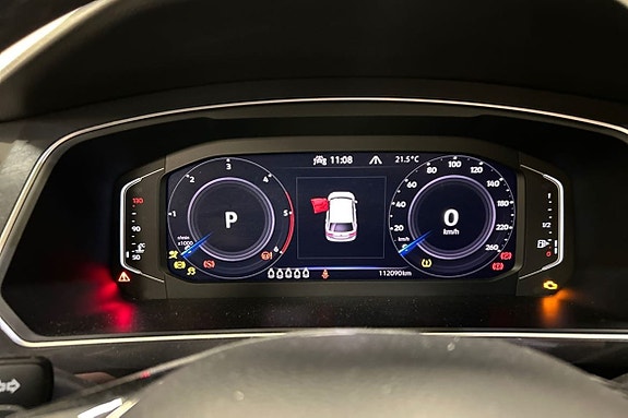 Volkswagen Tiguan Allspace 11 of 14