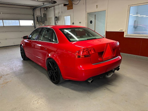 Audi A4 4 of 6