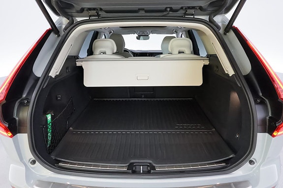 Volvo XC60 20 of 25
