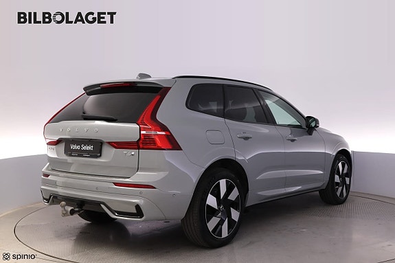 Volvo XC60 3 of 25