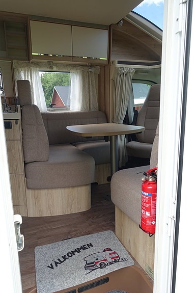 Eura Mobil Profila 730 EB Låga enkelsängar 30 of 30