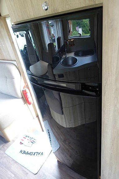 Eura Mobil Profila 730 EB Låga enkelsängar 22 of 30