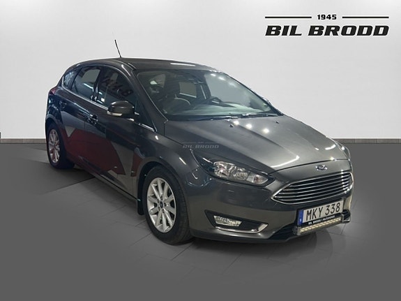Ford Focus 3 of 5