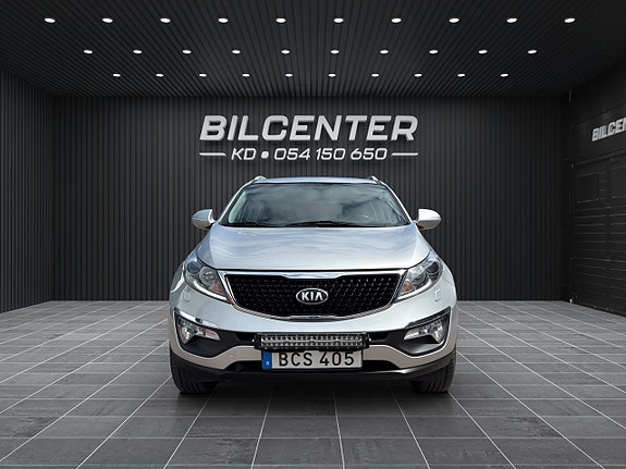 Kia Sportage 2 of 5
