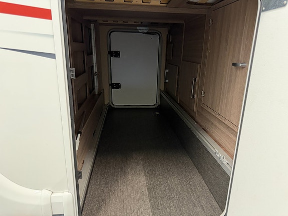 Kabe Travel Master I Classic 740 LGB *Långbädd*AC* 17 of 18