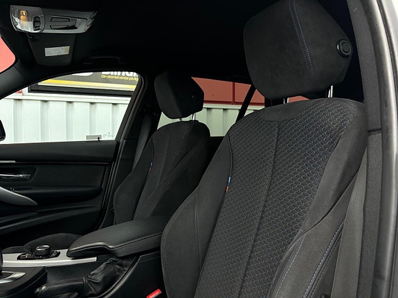 BMW 320d 17 of 28