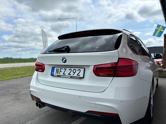 BMW 320d 28 of 28