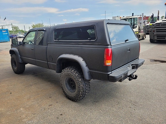Chevrolet Silverado 1500 3 of 5