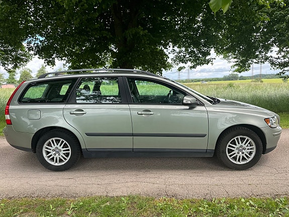 Volvo V50 8 of 16