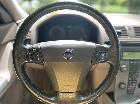 Volvo V50 15 of 16