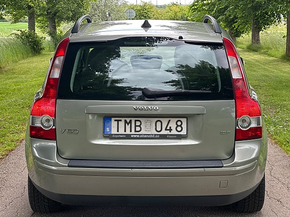 Volvo V50 6 of 16