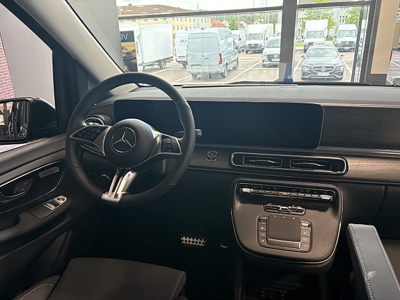 Mercedes-Benz Marco Polo 4 of 5