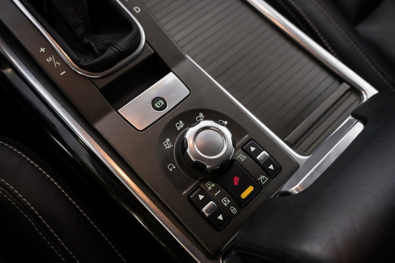 Land Rover Range Rover Sport 19 of 27
