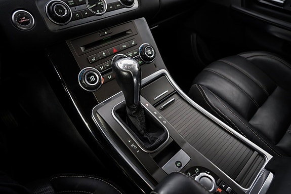 Land Rover Range Rover Sport 15 of 27