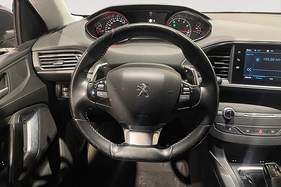 Peugeot 308 13 of 17