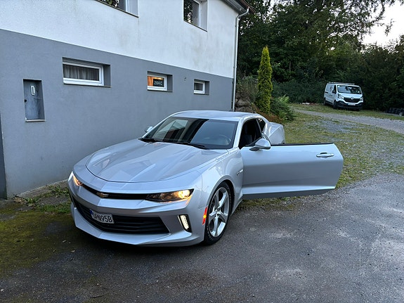 Chevrolet Camaro 5 of 5