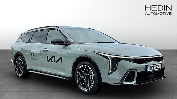 Kia K4 3 of 5