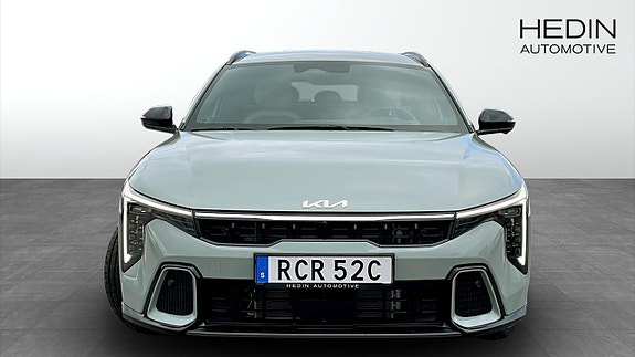 Kia K4 2 of 5