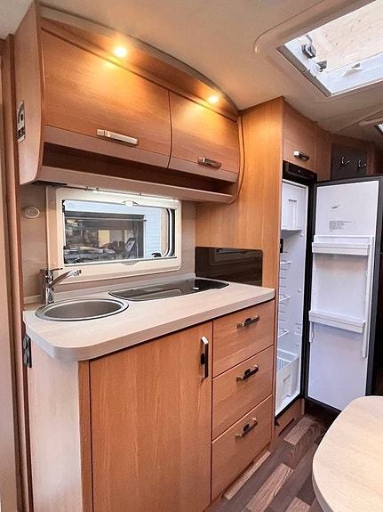 KNAUS 500 KD SPORT. Vån-säng/Golvvärme/Tält. 2017 5 of 11