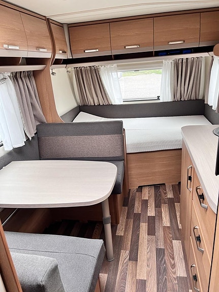 KNAUS 500 KD SPORT. Vån-säng/Golvvärme/Tält. 2017 3 of 11