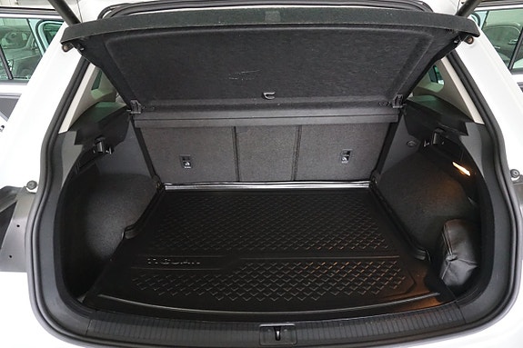 Volkswagen Tiguan 26 of 30