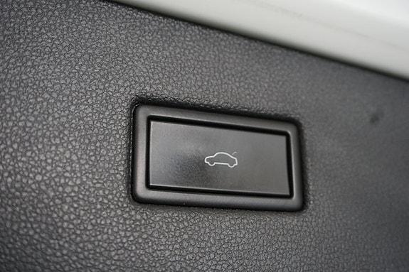 Volkswagen Tiguan 27 of 30