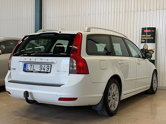 Volvo V50 7 of 20