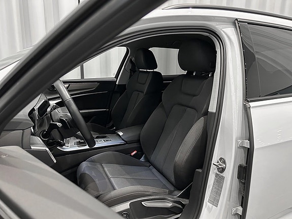Audi A6 7 of 17