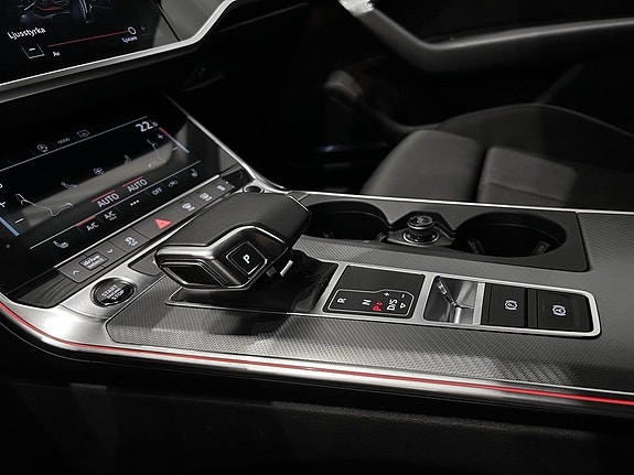 Audi A6 15 of 17
