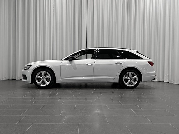 Audi A6 2 of 17
