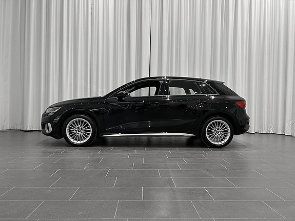 Audi A3 2 of 14