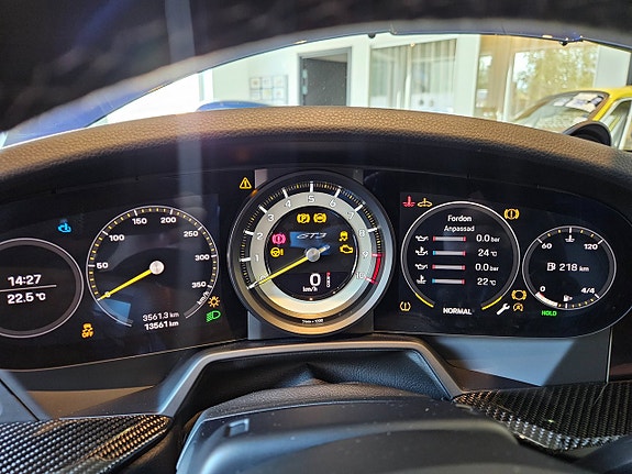 Porsche 911 GT3 10 of 11