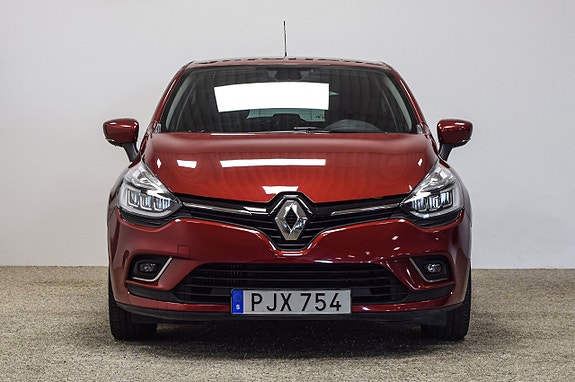 Renault Clio 4 of 5