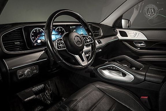 Mercedes-Benz GLE400 d 6 of 9