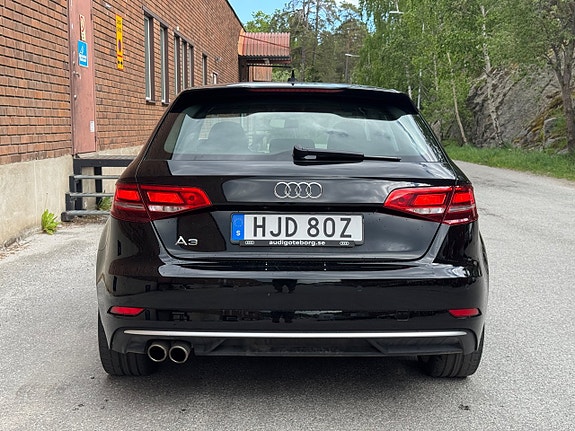 Audi A3 4 of 5