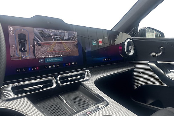 Mercedes-Benz GLC400 11 of 13