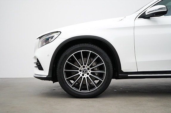 Mercedes-Benz GLC220 d 2 of 5