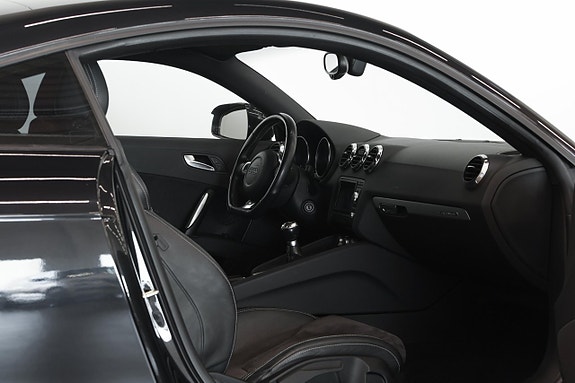 Audi TTS 5 of 5