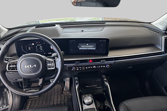Kia Sorento 8 of 21