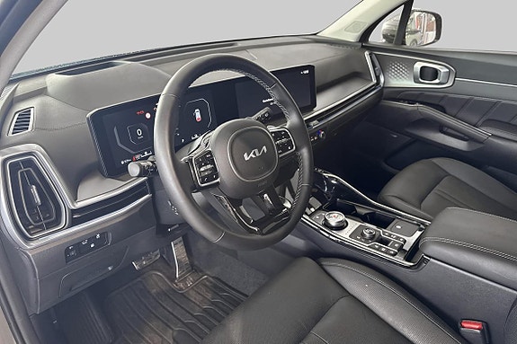 Kia Sorento 6 of 21