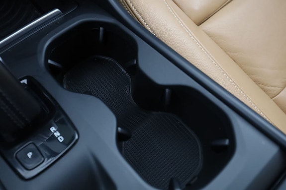 Volvo XC40 28 of 30