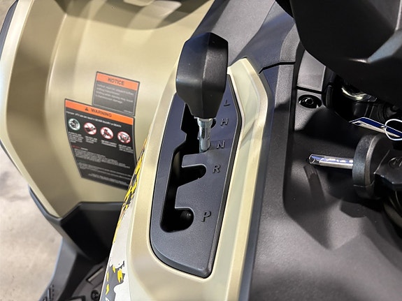 Loncin XWOLF 550 Desert Yellow 17 of 20