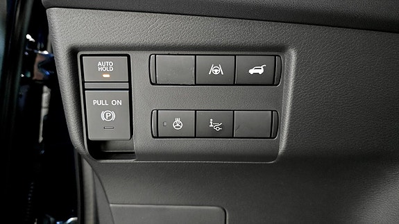 Nissan Leaf 16 of 22