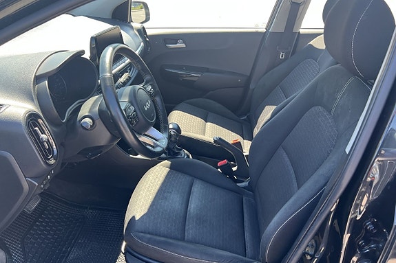 Kia Picanto 14 of 21