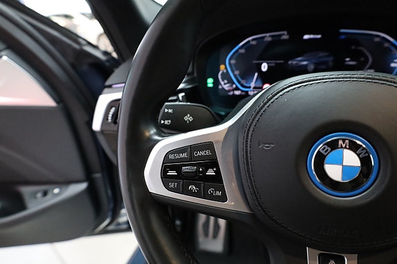 BMW 530e 22 of 25