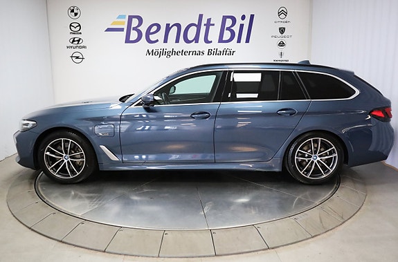 BMW 530e 5 of 25