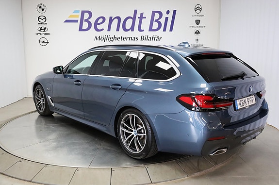 BMW 530e 7 of 25