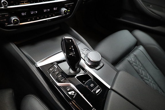 BMW 530e 20 of 25