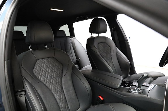BMW 530e 19 of 25
