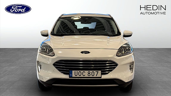 Ford Kuga 8 of 12